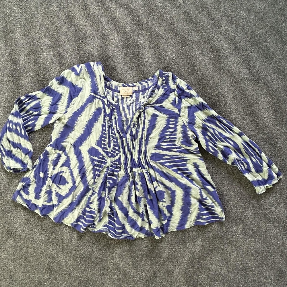 Vanessa Virginia Top Womens 8 Blue Geometric Rayon Pleated Tunic Blouse Boho
